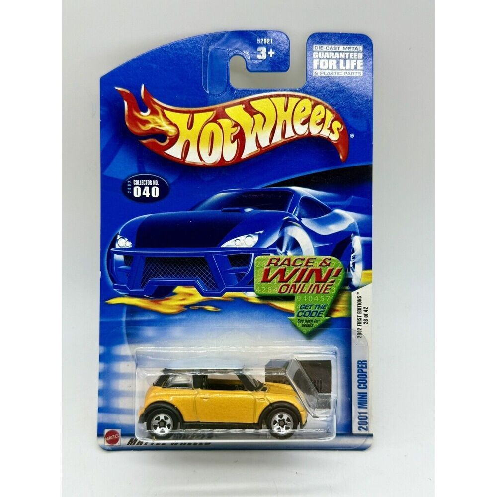 Hot Wheels 2001 Mini Cooper 2002 First Editions Series Collector No. 040